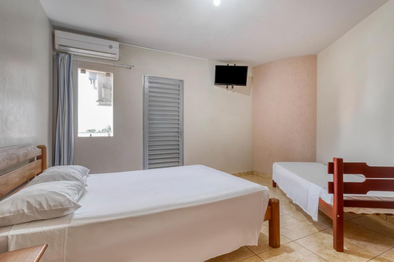 Hotel Aguia Morrinhos  Luaran gambar